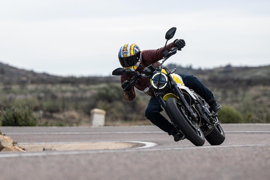 2023 Ducati Scrambler 800 Icon handling test